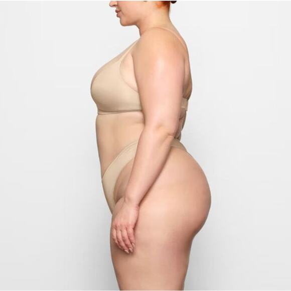 SKIMS Fits Everybody Wireless T-Shirt Demi Bra Lightly Lined Sand Size 34A - Picture 2 of 8